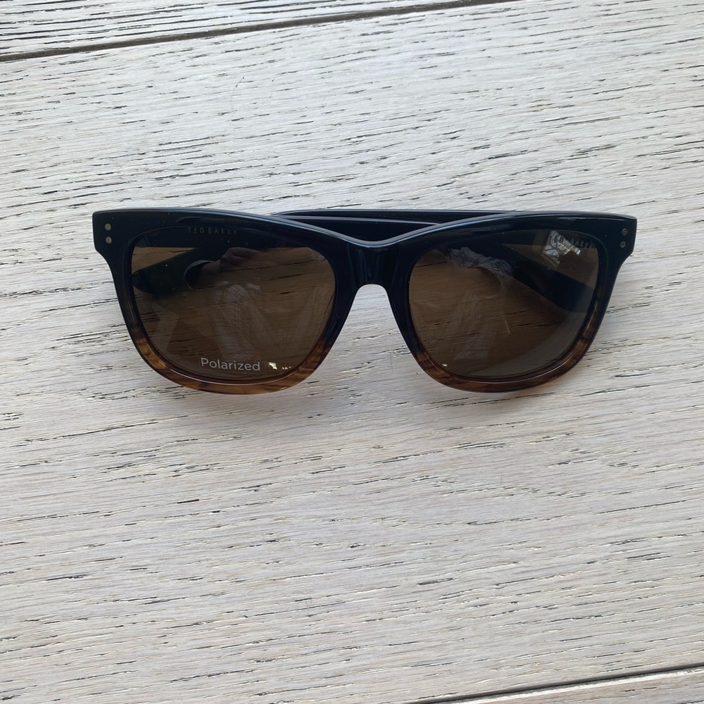 NWOT Ted Baker Sunglasses